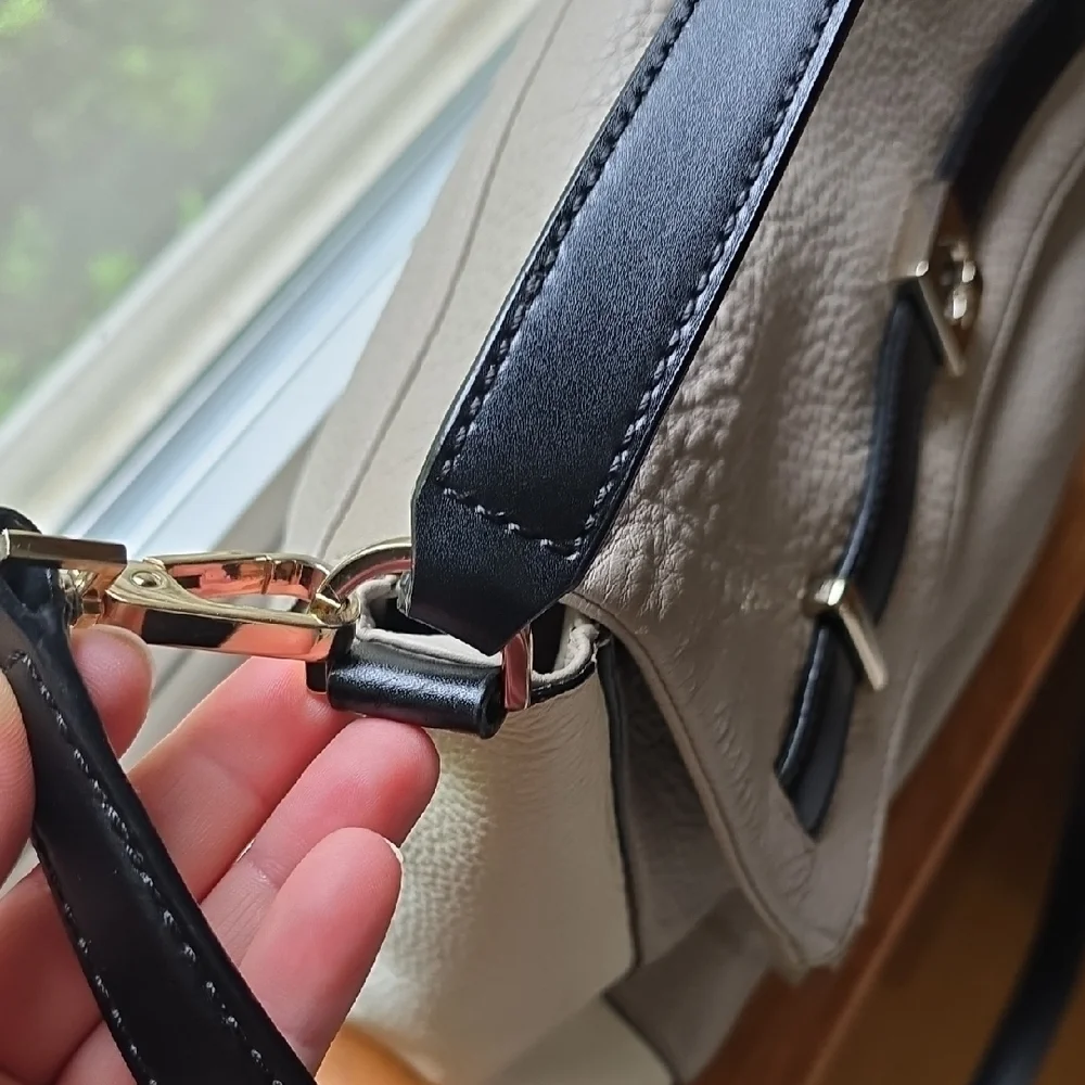 Kate Spade Gray and Black Shoulder Bag EUC - Picture 6 of 11